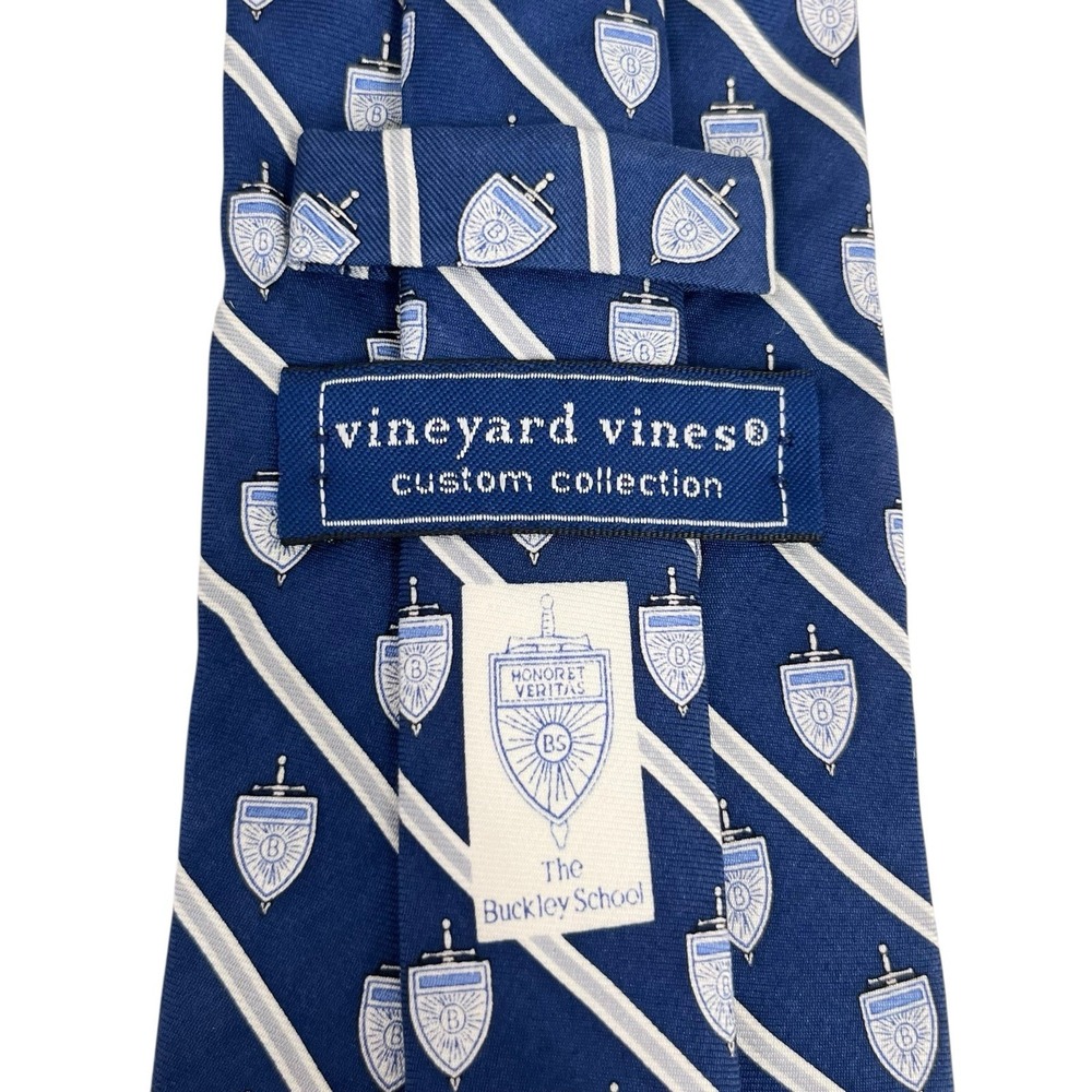 Vineyard Vines Tie Buckley School Rugby Shield Crest Stripe Navy Silk 3.5" x 58"